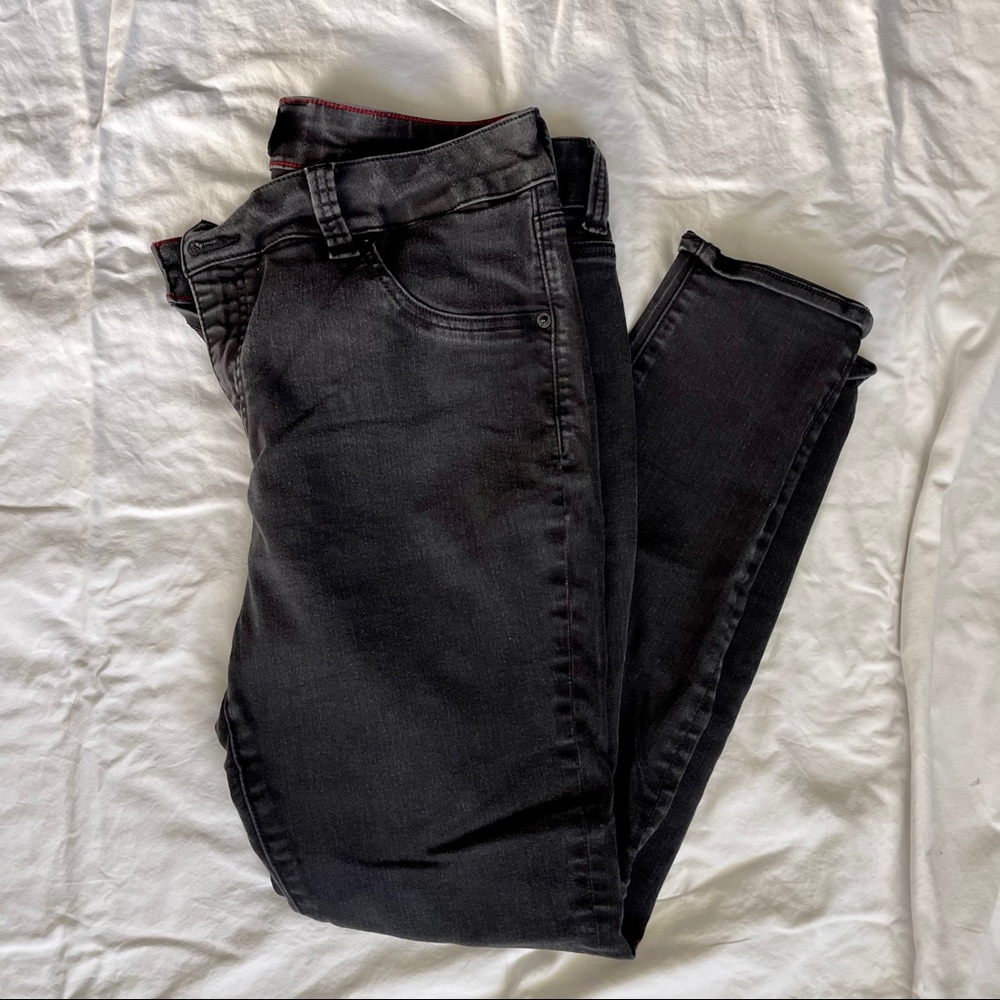 Lucky brand black skinny jeans